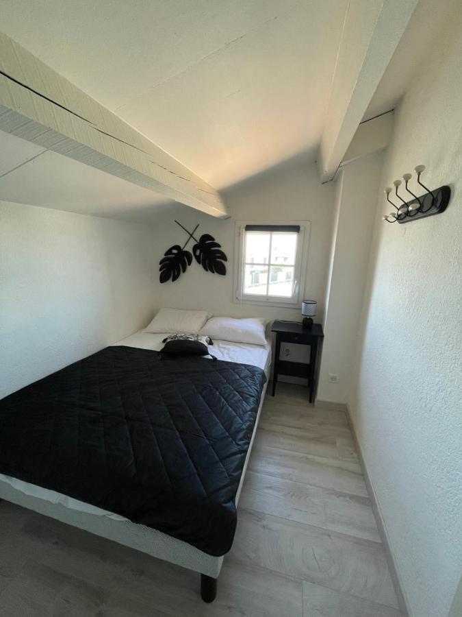 Appartement Duplex Climatise Le Trident 생트마리들라메르 외부 사진